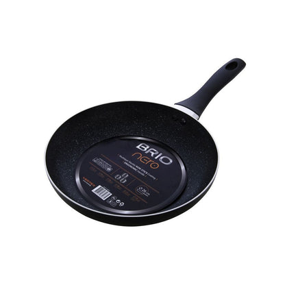 Tigaie Aluminiu Stantat, Brio Nero, 2 mm Grosime, Maner Nituit, H 6 Cm, Diametru 28 Cm Casidora